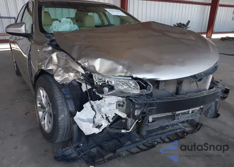 2016 Toyota Camry Le z USA, uszkodzony, nr VIN 4T4BF1FK6GR530791